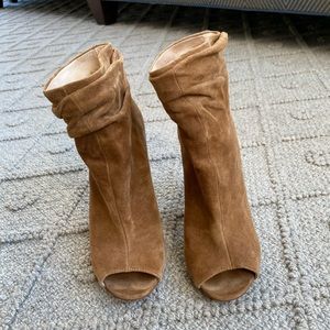 Kristin Cavallari/Chinese laundry booties. Size 7